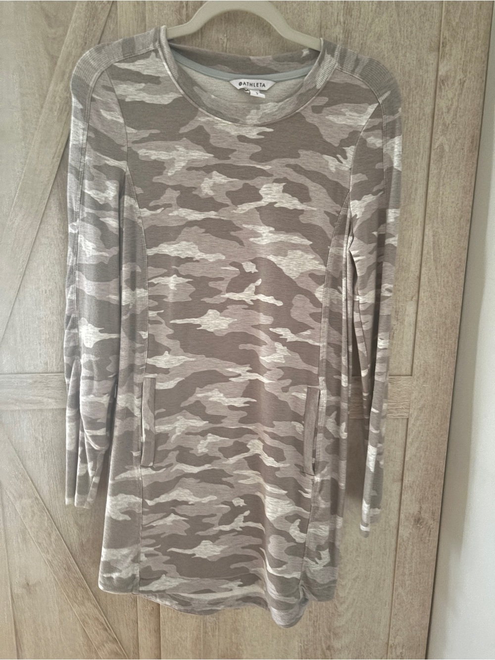 Athleta Camo Long Sleeve TENCEL Dress | Small